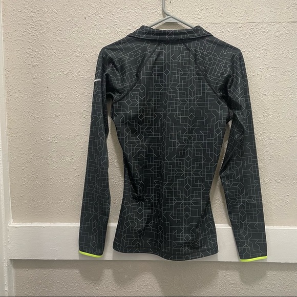 Nike Pro Hyperwarm Geometric Print Half Zip - Picture 3 of 8